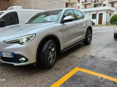 Usata Alfa Romeo Stelvio 210 CV (154 kW) 2018 Grigio SUV