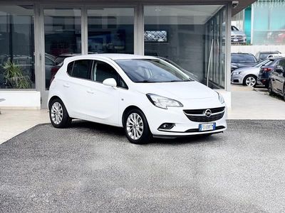 Usata Opel Corsa 90 CV (66 kW) 2016 Bianco Berlina