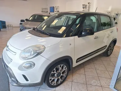 Usata Fiat 500L Trekking 120 CV (88 kW) 2016 Bianco Monovolume