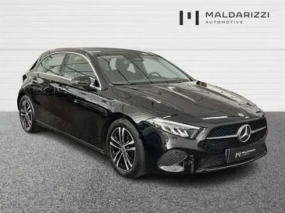 Usata Mercedes A180 Advanced Plus 116 CV (85 kW) 2023 Nero Utilitaria