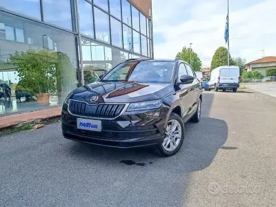 Usata Skoda Karoq Executive 110 CV (80 kW) 2022 Nero SUV