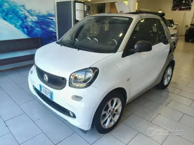 Usata Smart ForTwo Cabrio 71 CV (52 kW) 2017 Bianco Cabrio
