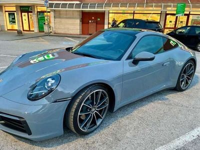 Porsche 911 Carrera