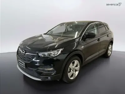 Usata Opel Grandland X Innovation 131 CV (96 kW) 2019 Nero SUV