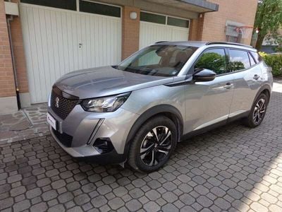 Brugt Peugeot 2008 Allure 102 HK (75 kW) 2022 Grå SUV