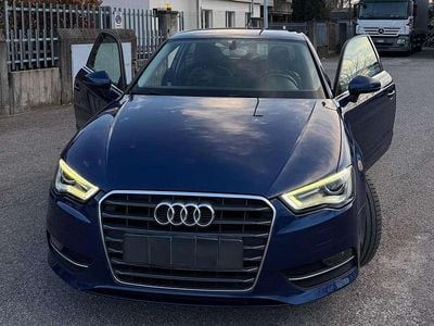 Usata Audi A3 Ambition 105 CV (77 kW) 2014 Blu/azzurro Berlina