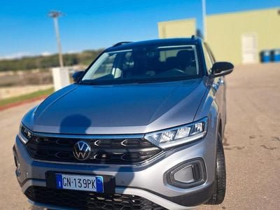Usata VW T-Roc Style 110 CV (80 kW) 2023 Grigio SUV