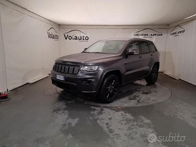 Grigio Usata 2017 Jeep Grand Cherokee Limited SUV | 20.700 € (Ottimo prezzo)