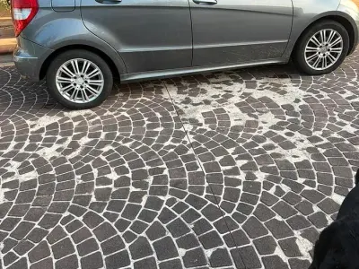 Usata Mercedes A180 109 CV (80 kW) 2009 Grigio Berlina