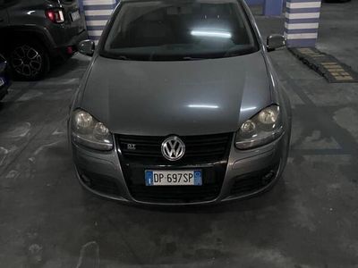 VW Golf V