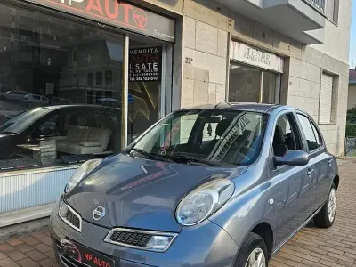 Usata Nissan Micra 80 CV (58 kW) 2009 Grigio Berlina