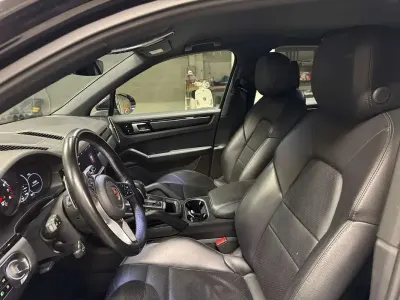 Usata Porsche Cayenne 340 CV (250 kW) 2018 Nero SUV