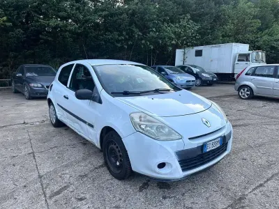 Usata Renault Clio Luxe 88 CV (64 kW) 2010 Furgone