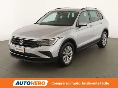Usata VW Tiguan Life 150 CV (110 kW) 2023 Argento SUV