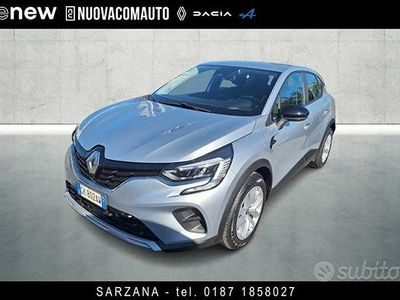 Usata Renault Captur Zen 101 CV (74 kW) 2022 Grigio SUV