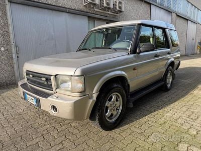 Usata Land Rover Discovery 2 137 CV (100 kW) 2001 Grigio SUV