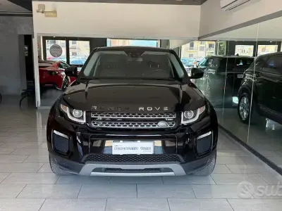 Usata Land Rover Range Rover evoque 150 CV (110 kW) 2018 Nero SUV