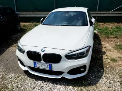 Usata BMW 116 Sport Line 109 CV (80 kW) 2019 Bianco Utilitaria