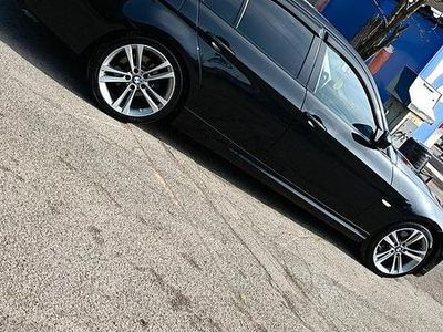 Usata BMW 320 170 CV (125 kW) 2009 Nero Berlina