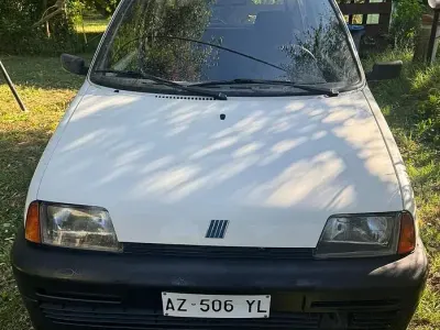 Usata Fiat Cinquecento 39 CV (28 kW) 1998 Bianco Utilitaria