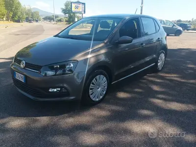 Usata VW Polo Comfortline 75 CV (55 kW) 2015 Grigio Berlina