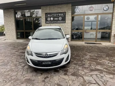 Usata Opel Corsa 86 CV (63 kW) 2014 Bianco Utilitaria