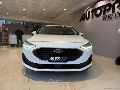 Usata Ford Focus Business Edition 120 CV (88 kW) 2022 Bianco Station wagon