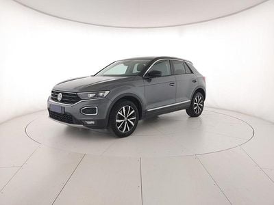 Usata VW T-Roc Style 116 CV (85 kW) 2018 Indium grey metallizzato nero SUV