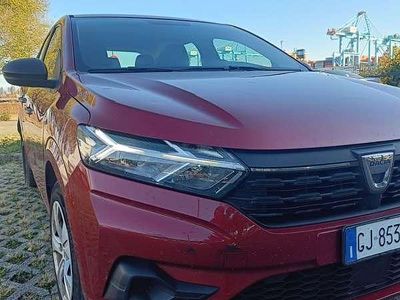 Usata Dacia Sandero Essentiel 101 CV (74 kW) 2022 Rosso Berlina