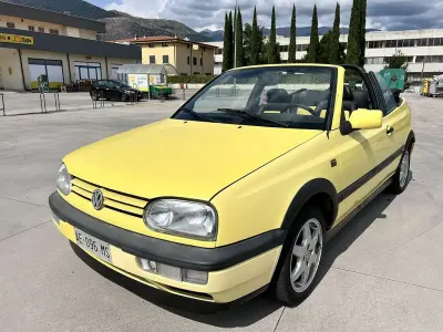 Usata VW Golf Cabriolet Conceptline 101 CV (74 kW) 1995 Cabrio