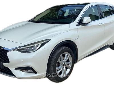 Usata Infiniti QX30 Luxe 170 CV (125 kW) 2019 Bianco