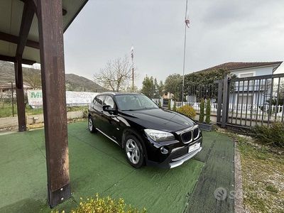 Usata BMW X1 143 CV (105 kW) 2012 Nero SUV
