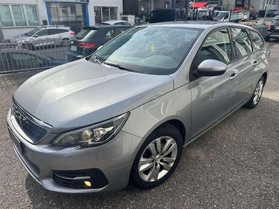 Usata Peugeot 308 Business-Line 131 CV (96 kW) 2019 Lack grau artense/metallic Station wagon