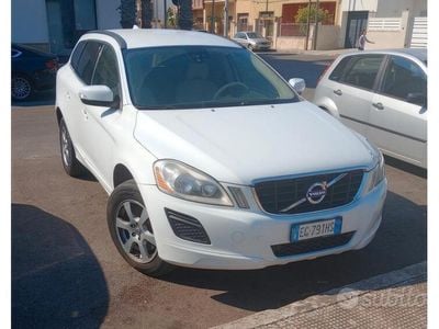Usata Volvo XC60 203 CV (149 kW) 2012 Bianco SUV