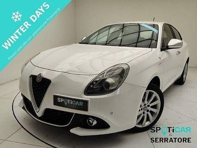 Usata Alfa Romeo Giulietta Ti 120 CV (88 kW) 2021 Bianco Utilitaria