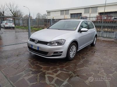 Usata VW Golf VII 110 CV (80 kW) 2017 Grigio Berlina