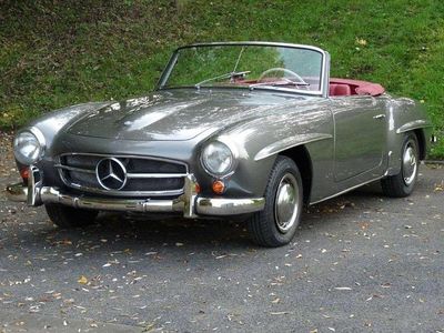 Usata Mercedes 190 105 CV (77 kW) 1960 Grigio metallizzato Berlina