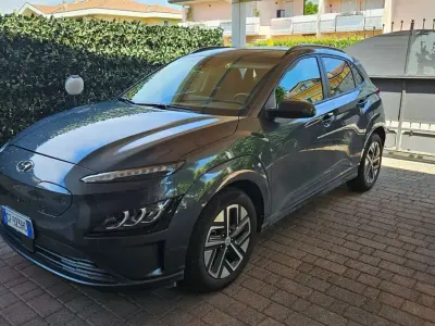 Usata Hyundai Kona 150 kW (204 CV) 2021 Grigio SUV
