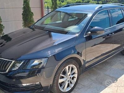 Usata Skoda Octavia G-TEC Executive 110 CV (80 kW) 2018 Nero Station wagon