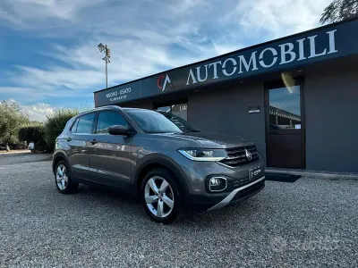 Usata VW T-Cross Advance 95 CV (69 kW) 2019 Grigio SUV