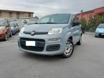 Usata Fiat Panda Lounge 95 CV (69 kW) 2018 Grigio Utilitaria