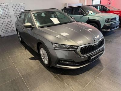 Usata Skoda Octavia Executive 116 CV (85 kW) 2024 Argento Station wagon