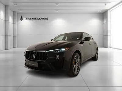 Usata Maserati Levante 250 CV (183 kW) 2020 Nero SUV