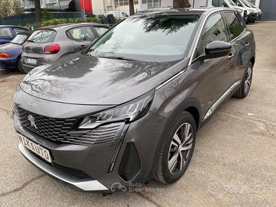 Usata Peugeot 3008 Allure 131 CV (96 kW) 2022 Grigio SUV