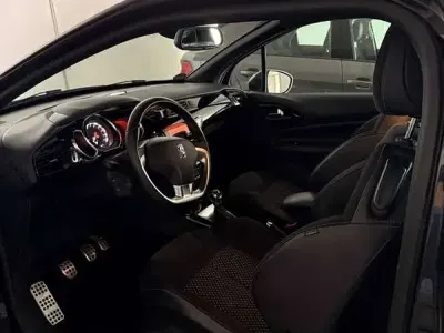 Usata Citroën DS3 So Chic 120 CV (88 kW) 2010 Nero Utilitaria