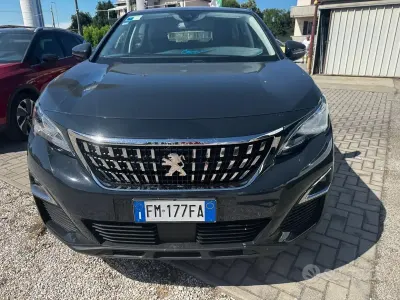 Usata Peugeot 3008 Active 150 CV (110 kW) 2018 Bluazzurro SUV