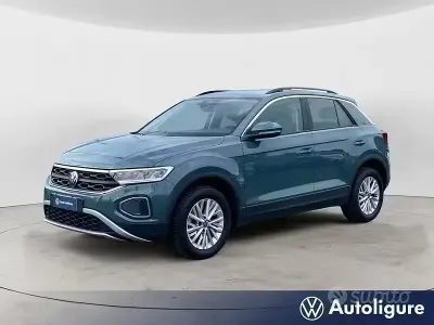 Usata VW T-Roc Life 150 CV (110 kW) 2025 Grigio SUV