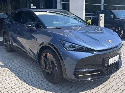 Usata Cupra Tavascan VZ 77 kW (105 CV) 2024 Blu/azzurro SUV