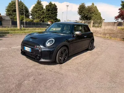Usata Mini Cooper S 178 CV (130 kW) 2022 Bluazzurro Utilitaria