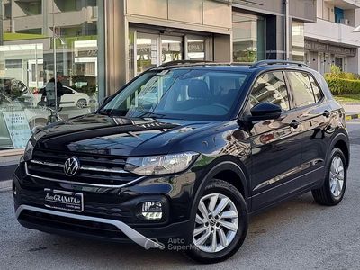 Usata VW T-Cross Style 110 CV (80 kW) 2023 Nero SUV
